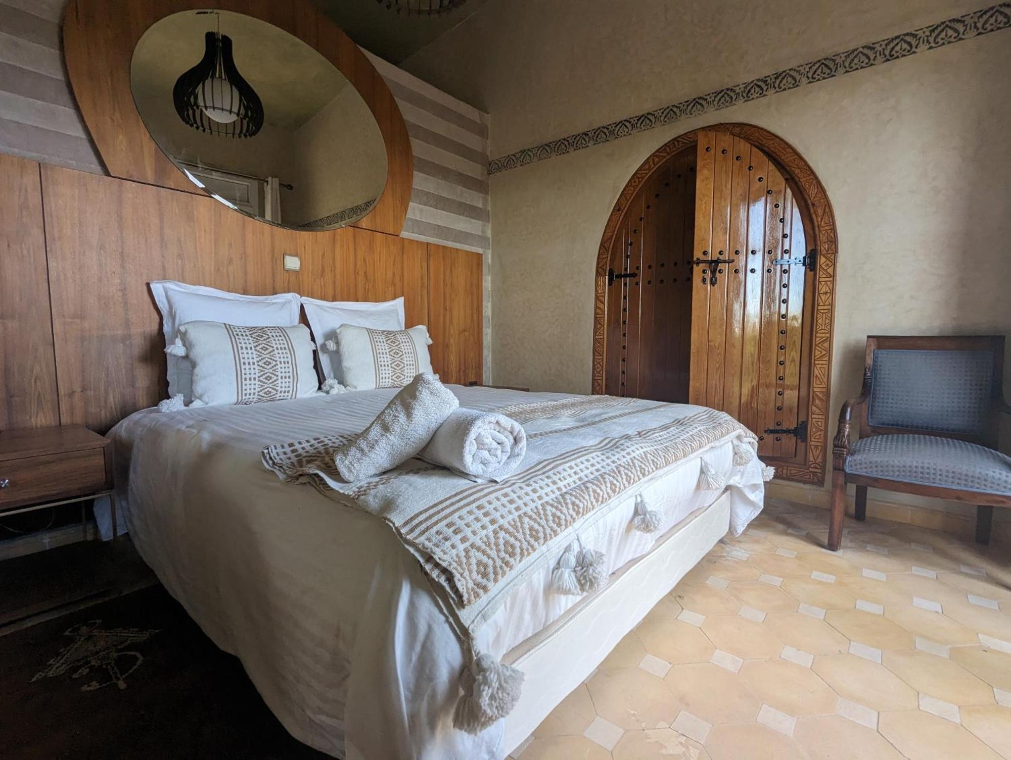 Dar Beynana Hotel Sidi Bibi Стая снимка